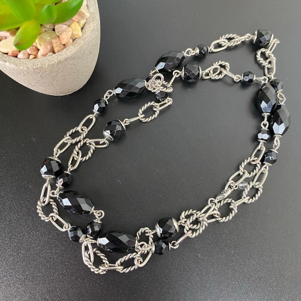 Black Faceted Beaded Layer Long Chain Necklace Silver Tone Station Links Opera